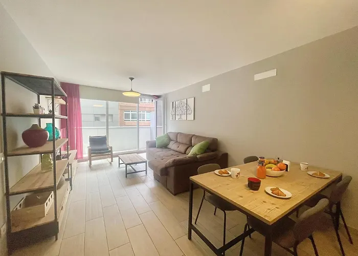 Urban House Apartment